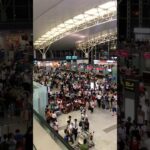 ベトナム旅行🇻🇳カオスな雰囲気の空港ロビー/ハノイノイバイ国際空港/街歩き #海外旅行 #ベトナム旅行 #vietnam