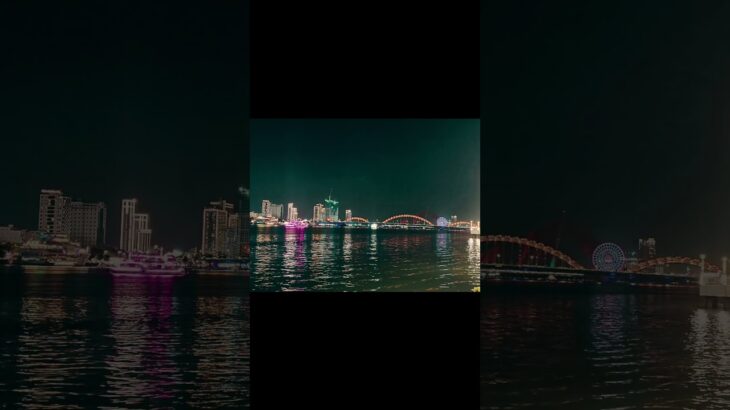 ハン川沿い散歩してみた。#ダナン夜景 #ハン川 #リバーサイドバー #ドラゴンブリッジ #ダナン旅行 #ベトナム旅行 #夜の絶景 #絶景バー #大人の夜時間 #ナイトビュー