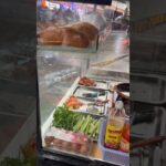 ホーチミンの街角でバインミーを頼んだ。180円　2025年9月27日 #海外一人旅 #グルメ #ホーチミン旅行  #バインミー